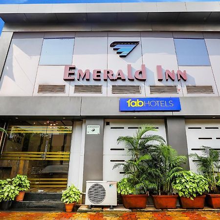 Fabexpress Emerald Inn Mumbai Bagian luar foto